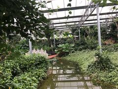 -嬉乐湾休闲旅游区