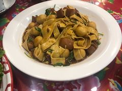 -闯关东东北农家菜(崂山石老人店)