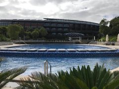 -上海滴水湖皇冠假日酒店