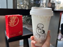 芋泥牛乳满贯-喜茶(上海北外滩来福士店)