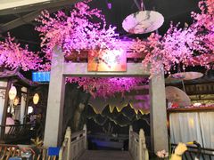 -韵秋荷(宝山龙湖天街店)