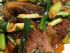 蒜苗回锅肉-芙蓉凰花园酒楼