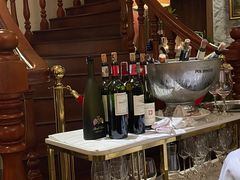 -La Villa French Restaurant