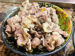 -牛里牛气· 榴莲海鲜鲜牛肉自助火锅·烤肉(横岗店)
