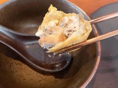 松露白菌鲜虾腐皮卷-红糖(香港嘉里酒店)