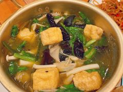 传统麻辣烫-九號院子海鲜烧烤