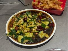 拍黄瓜-回·龙虾铺·盆盆蟹·烧烤大排档(回龙观店)