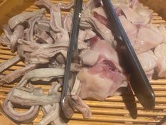 -尚尚仙·酸汤猪手·猪肚鸡火锅(华联万柳购物中心店)