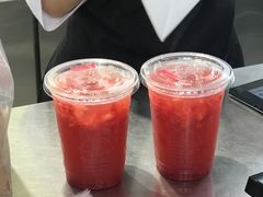 草莓长岛冰茶-伏小桃(东汇城店)