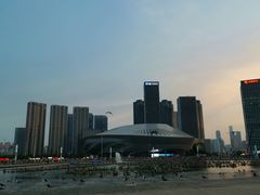 -东港音乐喷泉广场