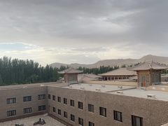 -敦煌山庄摘星阁