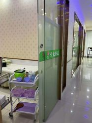 -苗医生专业祛痘·皮肤管理