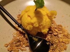-wineapp葡萄酒餐吧(外滩金融中心店)