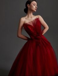 -LA GRACE高端婚纱礼服定制馆