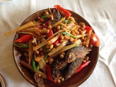 酸笋炒鱼仔-望江寨•柳州菜馆(西江店)