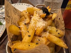 黑松露薯条-IL TEATRO 精品意大利餐厅