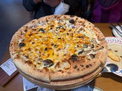黑松露温泉蛋披萨-Grande A'moo(上海万象城店)
