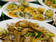 -四川小胡子海鲜(丁村万人海鲜广场店)