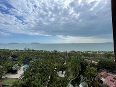 -三亚湾海居铂尔曼度假酒店