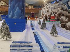 -长沙湘江冰雪世界