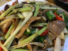 -二孃鸡爪爪(东郊记忆店)