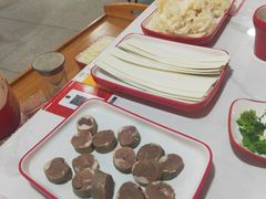 -毛辣果·贵州红酸汤牛肉火锅(西单店)