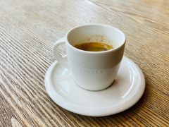 -星巴克臻选(杭州嘉里中心1F店)