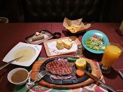 -尊品牛排(沙湾印象汇店)