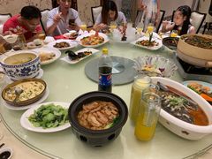 -沪华海鲜大酒楼(南汇店)