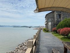 -鹰龙海畔度假酒店(咸祥店)