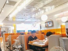 -黄记煌三汁焖锅(新佳丽江汉路店)