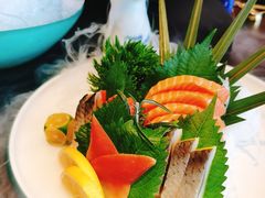 刺身小拼-鼎泰亨·海鲜牛肉餐厅(滨江店)