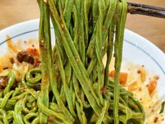 -秦君宝手擀菠菜面(金花路店)