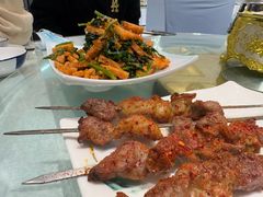 -马尔龙新疆饭店·清真(瑞景店)