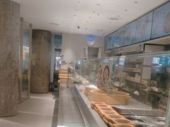 -老乡鸡(上海白玉兰广场店)