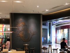 -星巴克臻选(深圳龙华红山天虹店)