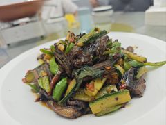 -陈大锅·岳阳鱼馆·地道岳阳菜(美食街店)