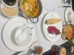 -红鼎豆捞·非遗鲍皇汤火锅(宝丰路店)