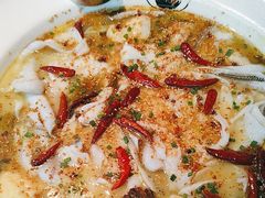 -江渔儿酸菜鱼(奥园广场金发购物中心店)