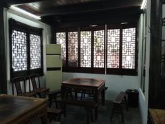 -吾介小籠館