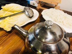 -食爺炭炉鸡煲·烧烤