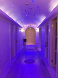 -海茱雅科技健康美容