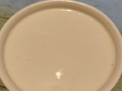 生磨杏仁茶炖蛋白-杏甜品(尖沙咀加拿分道店)