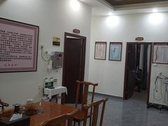 -张钰强中医正骨推拿连锁(唐家人才公寓店)