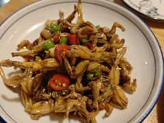-董厨煨汤馆(车站路店)