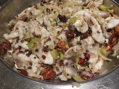 -小鱼小牛·鱼牛干锅·脆鱼火锅(世欧广场店)