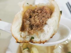 -老西白点心店