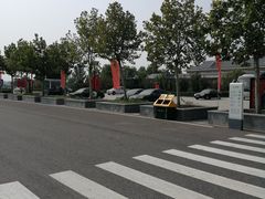 -藁城北服务区-停车场