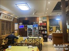 自助取餐区-何记面馆(龙泉山店)