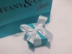 -Tiffany & Co.蒂芙尼
(杭州大厦店)